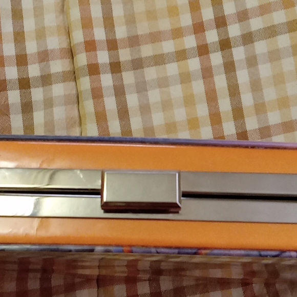 Oh My Disney Clutch - Picture 6 of 7